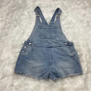 Bullhead shorts overalls